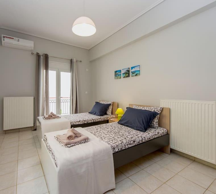 Thano'S Stylish Flat Just 150M To The Beach Faraí 外观 照片